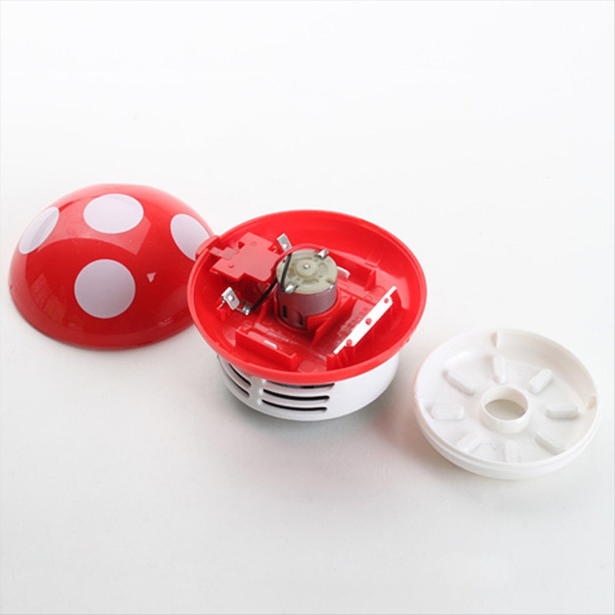 AT16 Ручной мини-пылесос для р – обзор и цена Mini Desktop Vacuum Cleaner For Eraser Dust